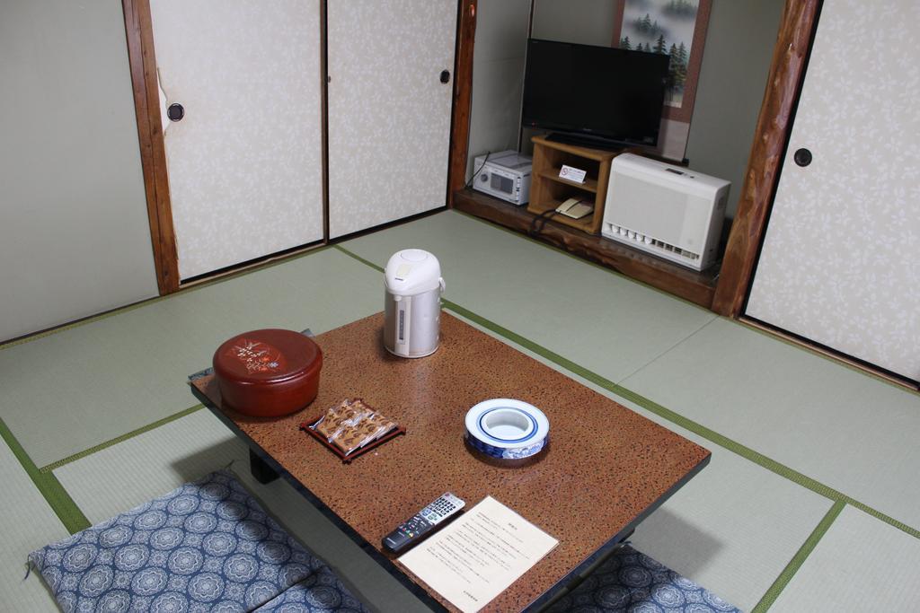 Kinokuniya Ryokan Fujisawa Exterior foto